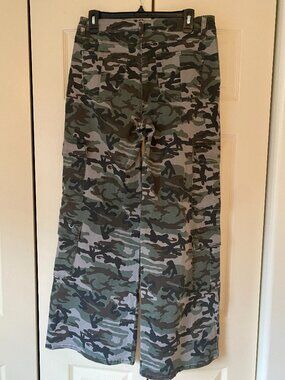 Prosperity Cargo Wide Leg Jeans - Size27